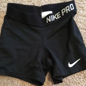 Black Nike Pros, Youth Small